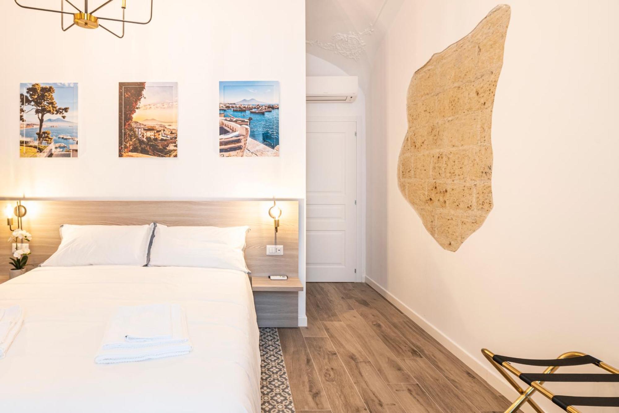 Santa Teresa Luxury Rooms Napoli Eksteriør bilde