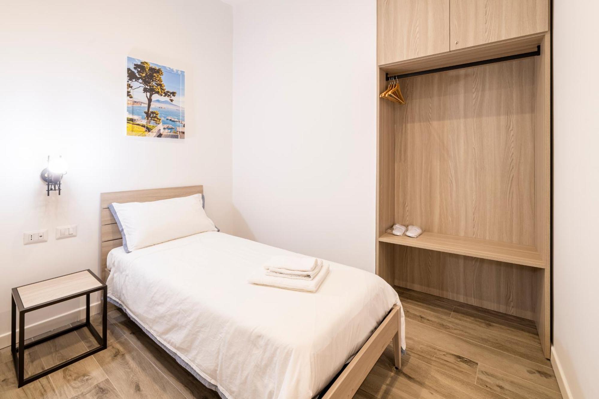 Santa Teresa Luxury Rooms Napoli Eksteriør bilde