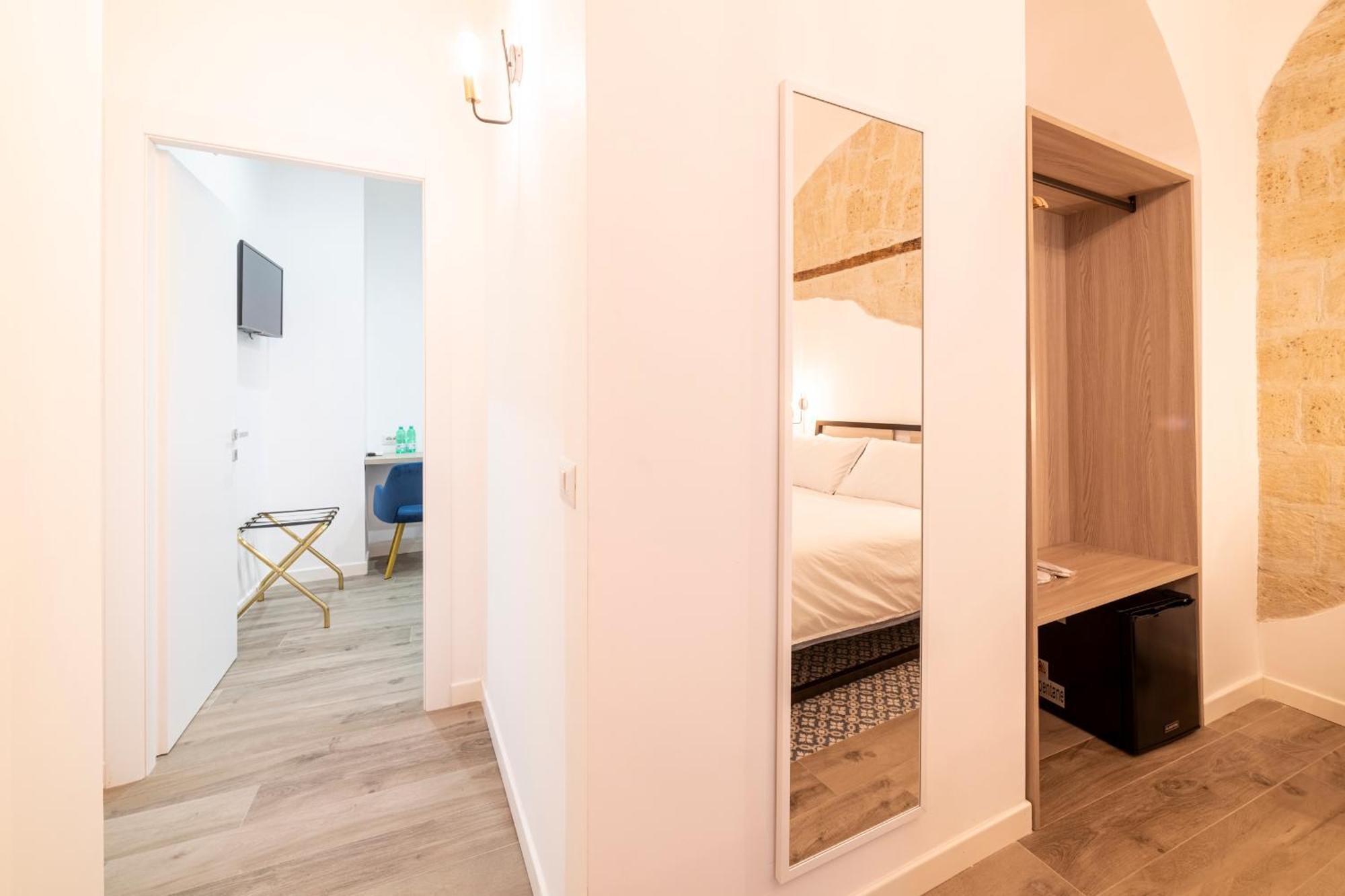 Santa Teresa Luxury Rooms Napoli Eksteriør bilde